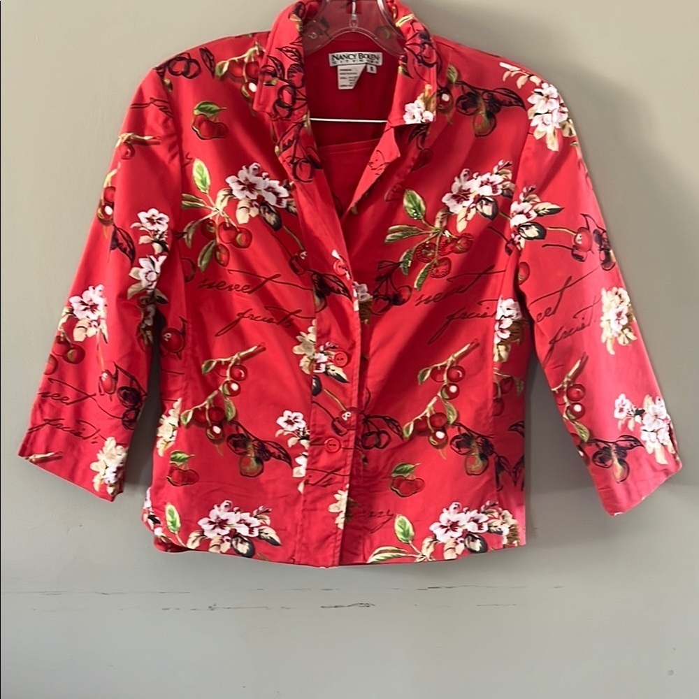 Vintage  Red Floral and Cherry lined blazer and skirt ❤️